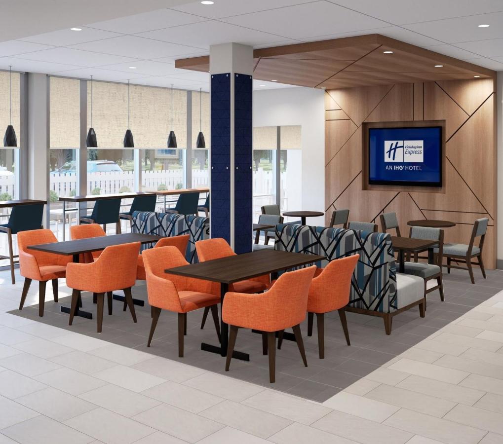 Holiday Inn Express - Blair By Ihg エクステリア 写真