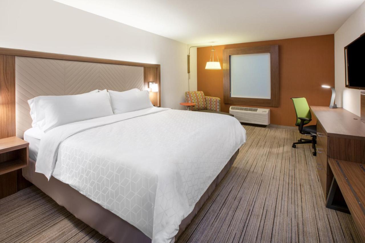Holiday Inn Express - Blair By Ihg エクステリア 写真