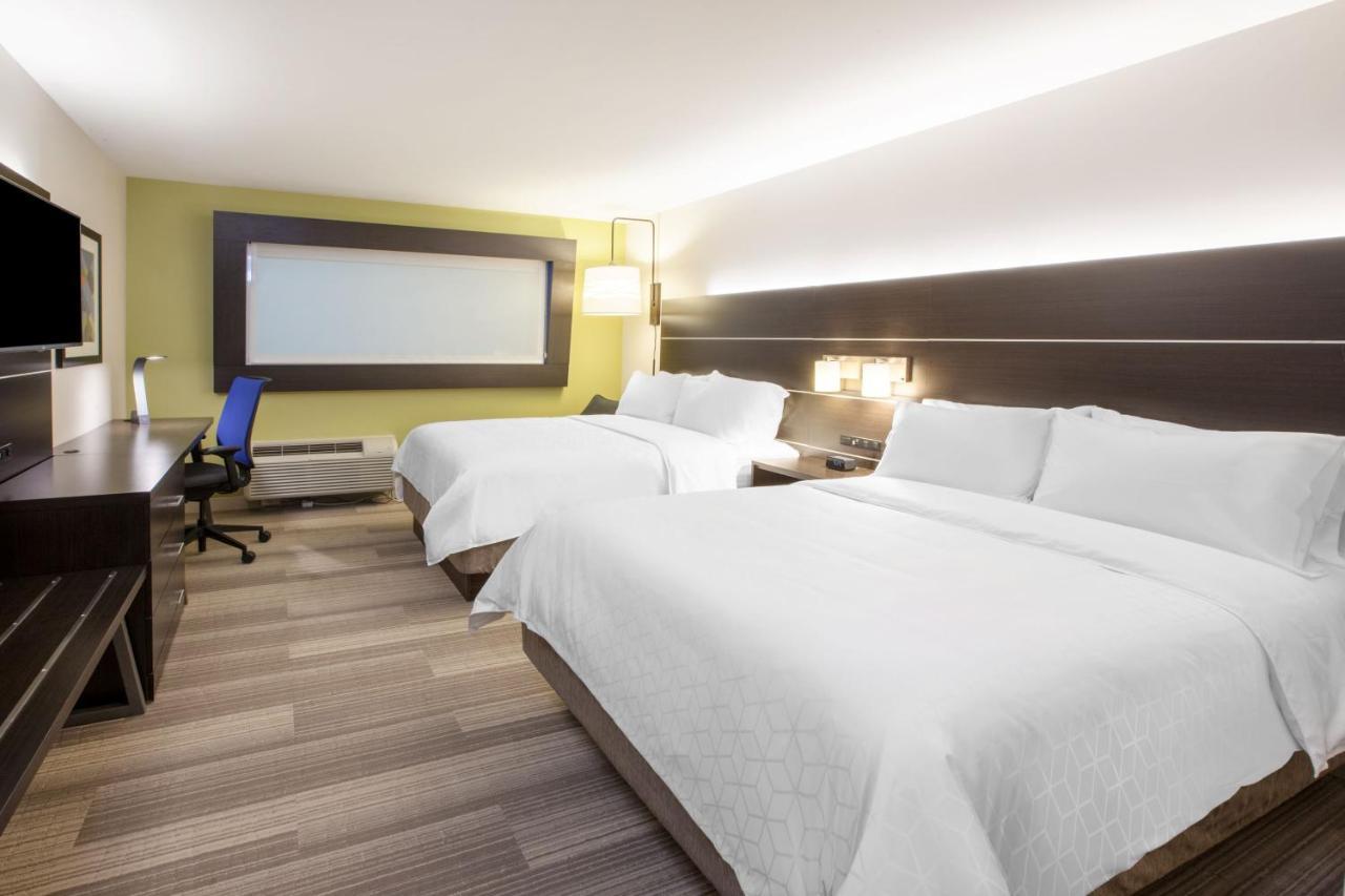 Holiday Inn Express - Blair By Ihg エクステリア 写真